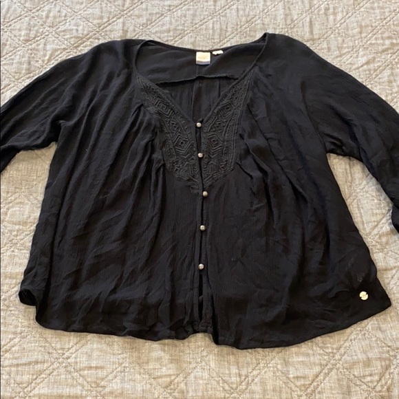 EUC Roxy Black Flowy Button Down Blouse - Picture 10 of 14